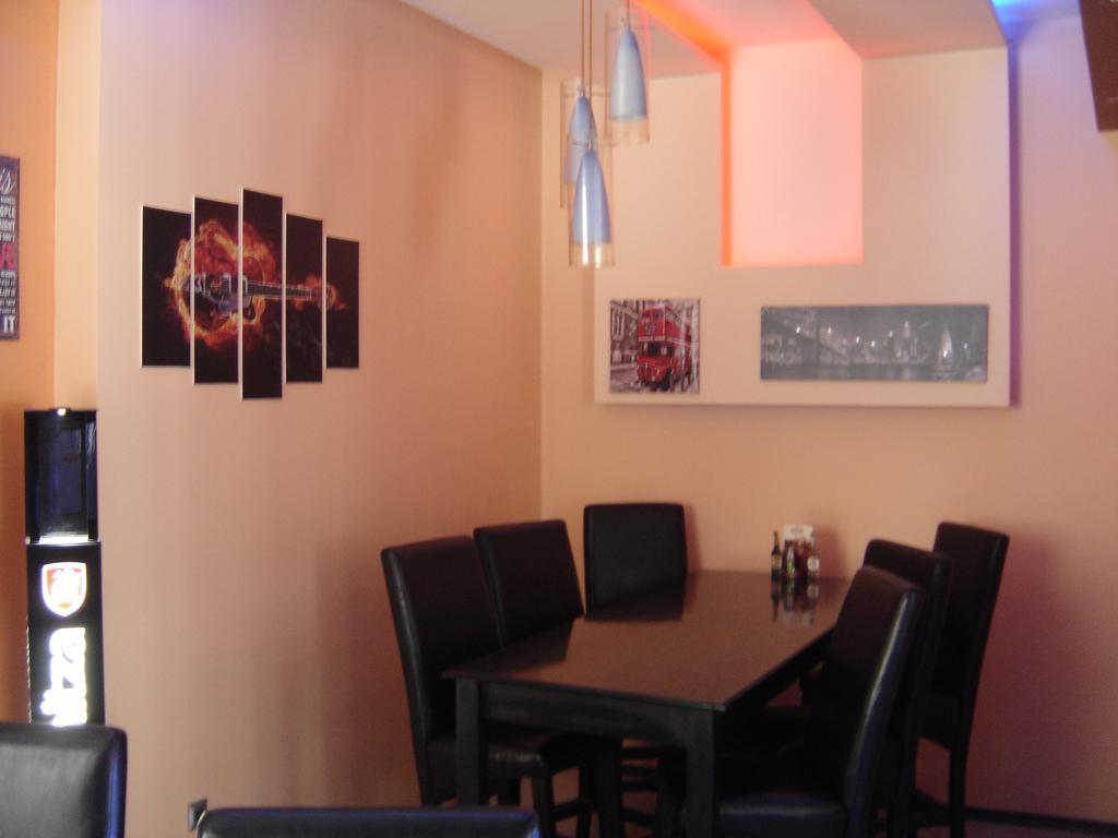 Central Park Family Hotel Kavarna Luaran gambar